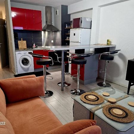 Aka Appart'Hotel " Le Petit Coin De Lavaur" Лавор Екстериор снимка